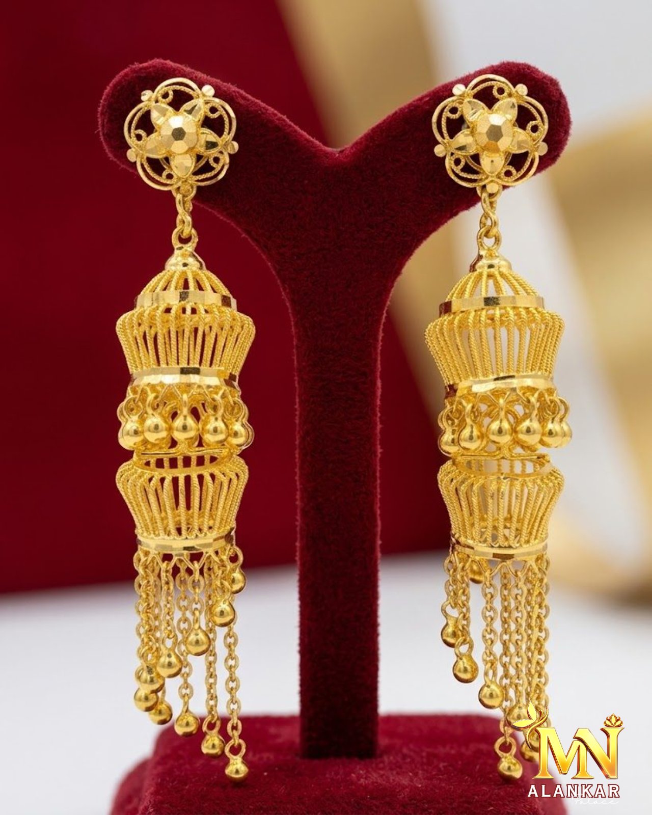 22K Gold Jhumka 9.02g — M N Alankar Palace, Rourkela