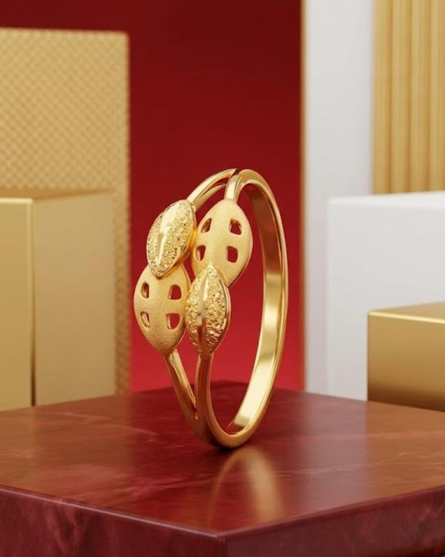 22K Gold Ladies Ring 2.3g — M N Alankar Palace, Rourkela