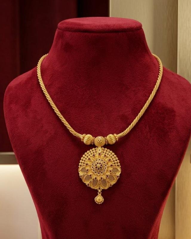 22K Gold Fox Chain 17.71g — M N Alankar Palace, Rourkela
