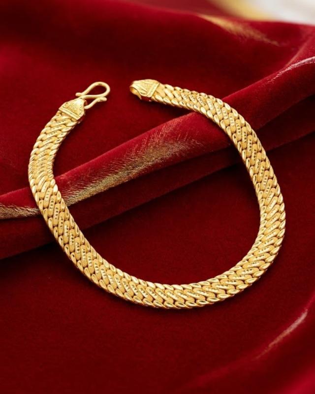 22K Gold Gents Bracelet 12.19g — M N Alankar Palace, Rourkela