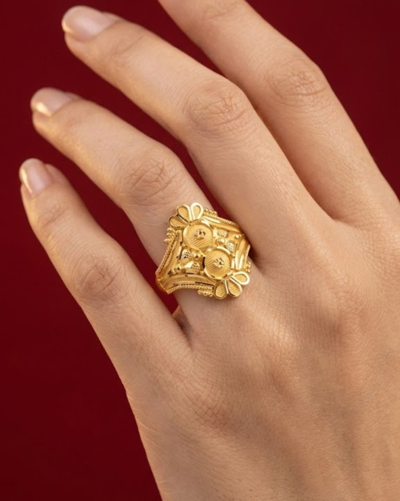 22K Gold Ladies Ring 2.19g — M N Alankar Palace, Rourkela