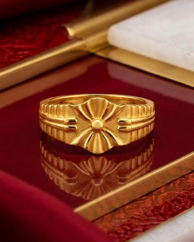 22K Gold Gents Ring 3.1g — M N Alankar Palace, Rourkela