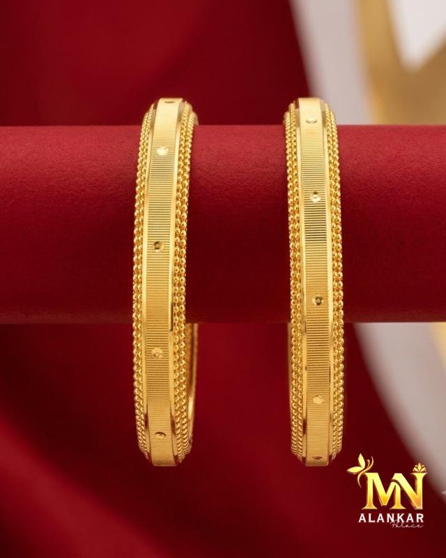 22K Gold Churi 31.13g — M N Alankar Palace, Rourkela