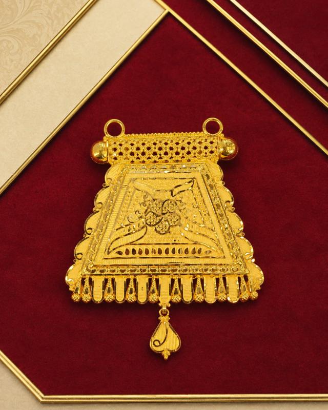 22K Gold Mangalsutra Locket 4.61g — M N Alankar Palace, Rourkela