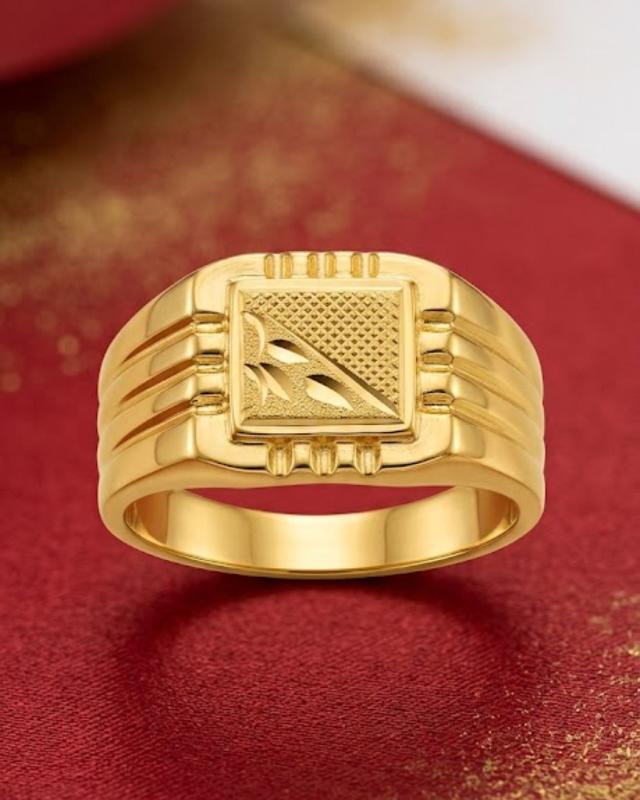 22K Gold Gents Ring 2.9g — M N Alankar Palace, Rourkela