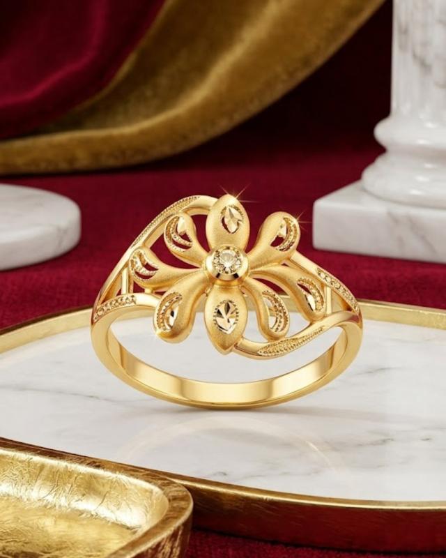 22K Gold Ladies Ring 3.2g — M N Alankar Palace, Rourkela